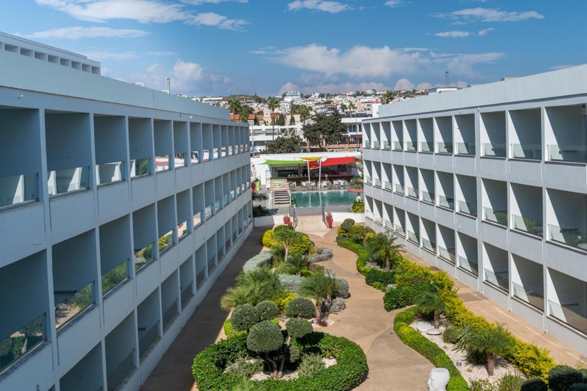 Nicholas Color Hotel 아이아 나파 외부 사진